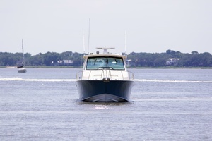 TRIPLE NET 37ft Grady White Yacht For Sale