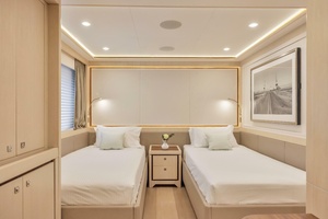 VANADIS 102ft Cerri Cantieri Navali Yacht For Sale