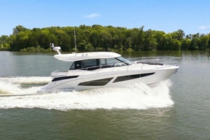 M&M yacht for sale