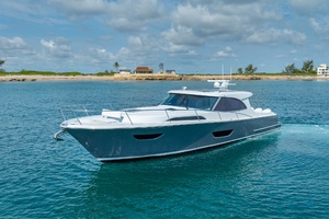 Eclipse 50 - STINGRAY GRAY - Exterior Profile
