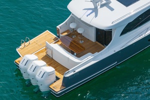 Eclipse 50 - STINGRAY GRAY - Exterior Profile