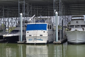 1700 Somewhere 56ft Marine Trader Yacht For Sale