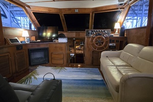 1700 Somewhere 56ft Marine Trader Yacht For Sale