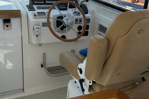 Liberty 30ft Back Cove Yacht For Sale