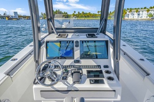 33ft Front Runner Yacht For Sale