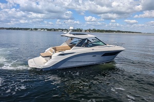32ft Sea Ray Yacht For Sale