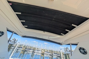 32ft Sea Ray Yacht For Sale