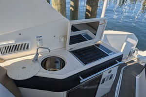 32ft Sea Ray Yacht For Sale