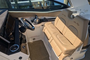 32ft Sea Ray Yacht For Sale