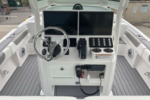 Dolphin Magnet 28ft Caymas Yacht For Sale