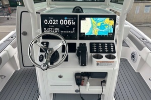 Dolphin Magnet 28ft Caymas Yacht For Sale