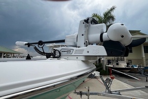 Dolphin Magnet 28ft Caymas Yacht For Sale