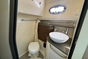 34ft Boston Whaler Yacht For Sale