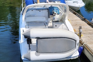 Tori B 28ft Bayliner Yacht For Sale