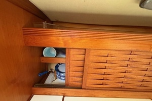 RAZZMATAZZ 42ft Sabre Yacht For Sale