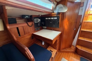 RAZZMATAZZ 42ft Sabre Yacht For Sale