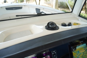30ft Robalo Yacht For Sale