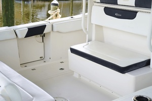 30ft Robalo Yacht For Sale