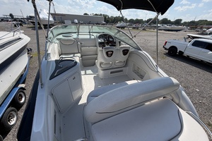 25ft Crownline Yacht For Sale