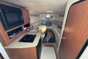 25ft Crownline Yacht For Sale