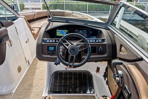 27ft Cobalt Yacht For Sale