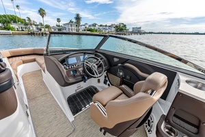 27ft Cobalt Yacht For Sale