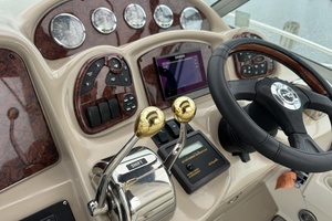 32ft Sea Ray Yacht For Sale