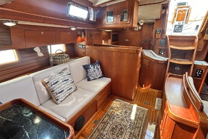 Main Salon Starboard Aft