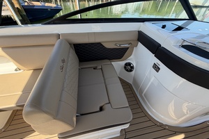 Photo 7458909 for 2021 Sea Ray 290 SDX  