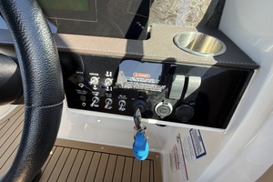 Photo 7458935 for 2021 Sea Ray 290 SDX  