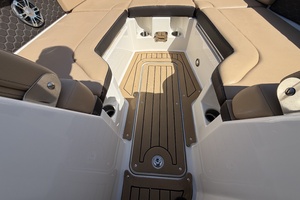 Photo 7458918 for 2021 Sea Ray 290 SDX  