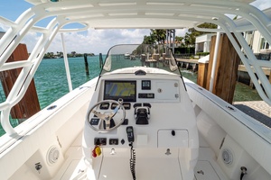 32ft Intrepid Yacht For Sale
