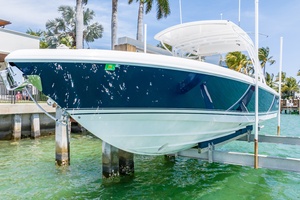 32ft Intrepid Yacht For Sale
