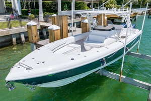 32ft Intrepid Yacht For Sale