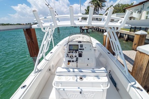 32ft Intrepid Yacht For Sale