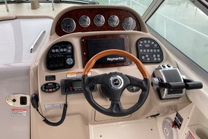 SERENITY NOW 30ft Sea Ray Yacht For Sale