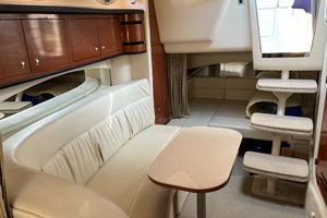 SERENITY NOW 30ft Sea Ray Yacht For Sale