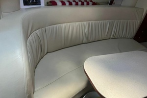 SERENITY NOW 30ft Sea Ray Yacht For Sale