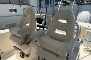 REEL BELUE 30ft Grady White Yacht For Sale