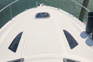 Summer Breeze 33ft Sea Ray Yacht For Sale