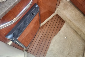 Summer Breeze 33ft Sea Ray Yacht For Sale