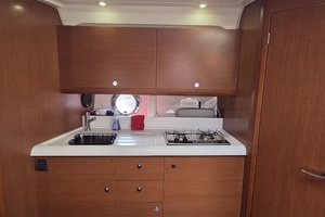 38ft Beneteau Yacht For Sale