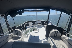 Get Busy Livin 39ft Mainship Yacht For Sale