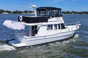 Get Busy Livin 39ft Mainship Yacht For Sale