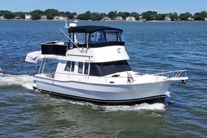 Get Busy Livin 39ft Mainship Yacht For Sale