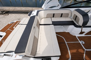 24ft Monterey Yacht For Sale