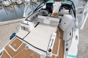 24ft Monterey Yacht For Sale