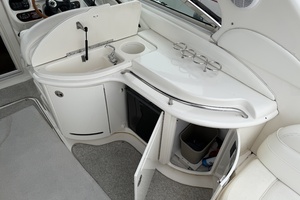 29ft Sea Ray Yacht For Sale