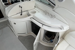 29ft Sea Ray Yacht For Sale