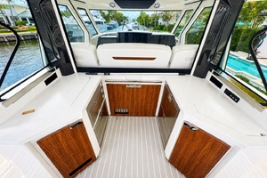 48FT (14.63M) TIARA YACHTS